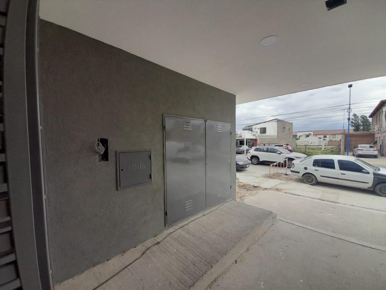 DEPARTAMENTO EN VENTA - GRAL. ROCA - RIO NEGRO