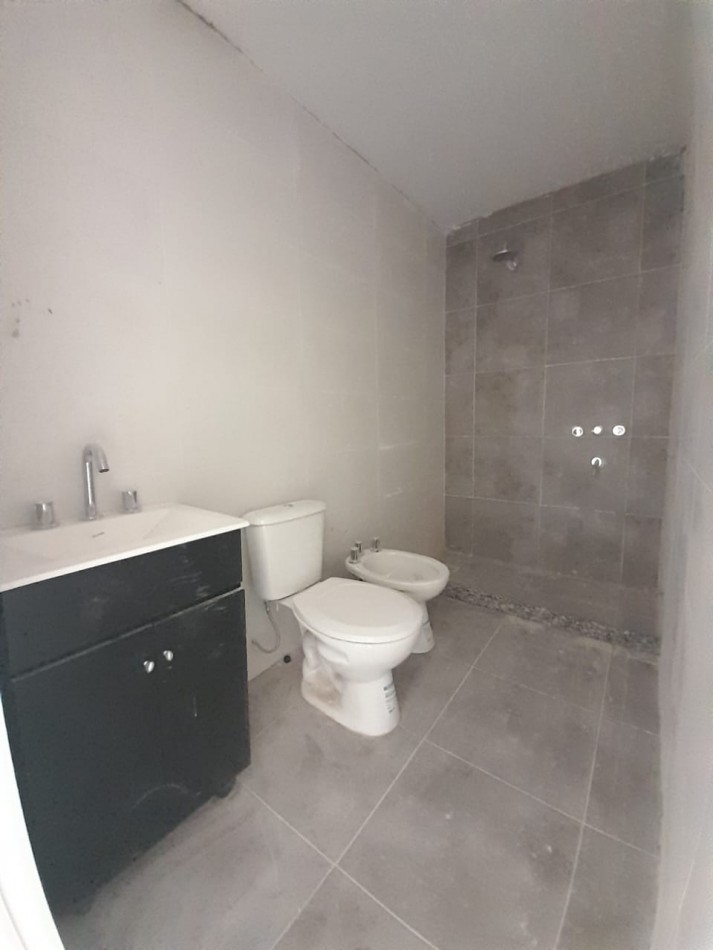 DEPARTAMENTO EN VENTA - GRAL. ROCA - RIO NEGRO