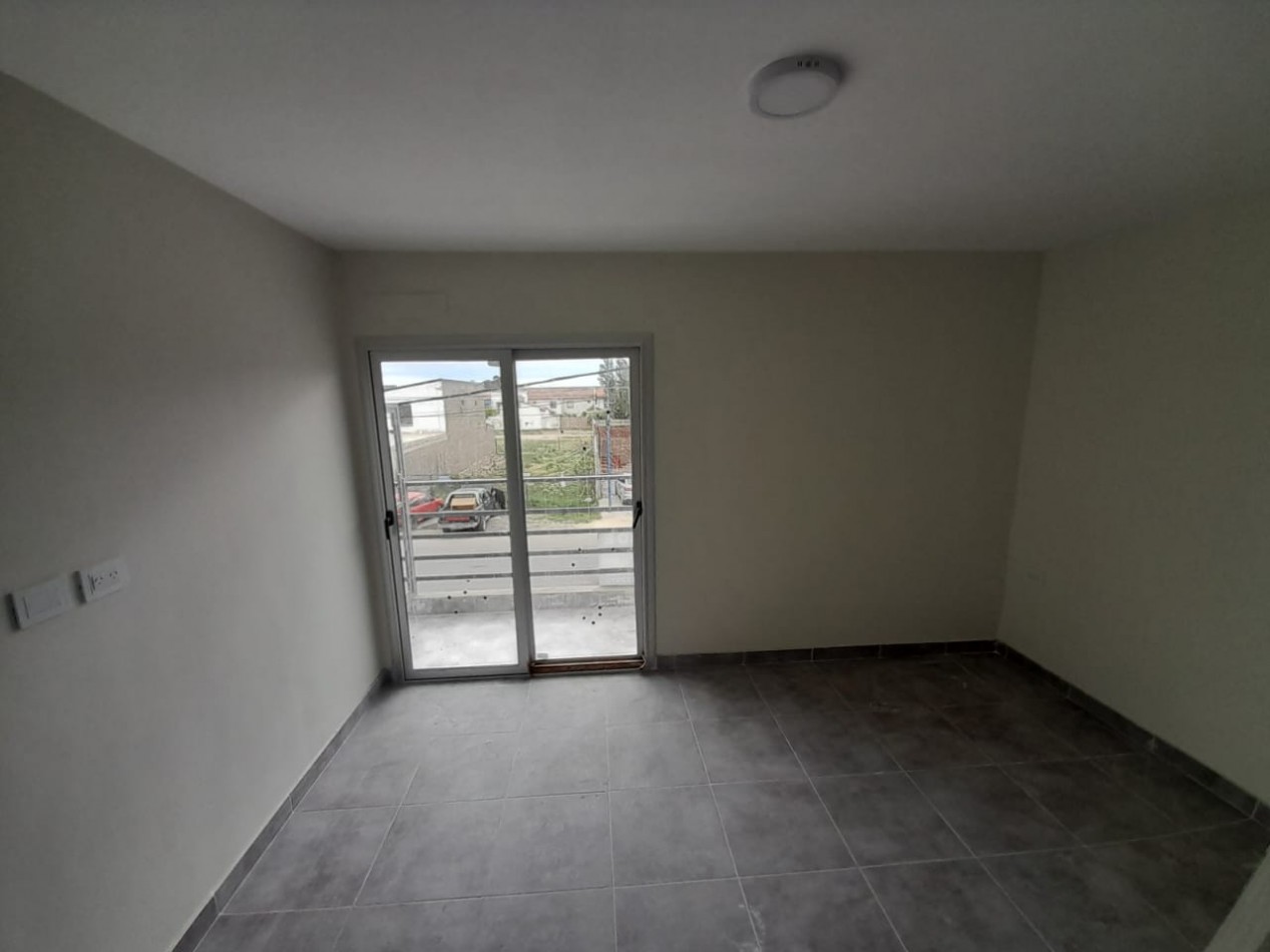 DEPARTAMENTO EN VENTA - GRAL. ROCA - RIO NEGRO
