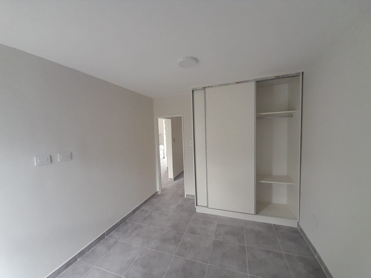 DEPARTAMENTO EN VENTA - GRAL. ROCA - RIO NEGRO