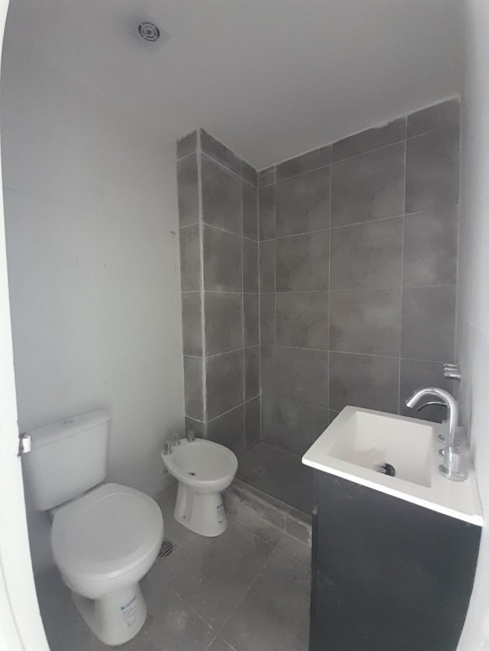 DEPARTAMENTO EN VENTA - GRAL. ROCA - RIO NEGRO