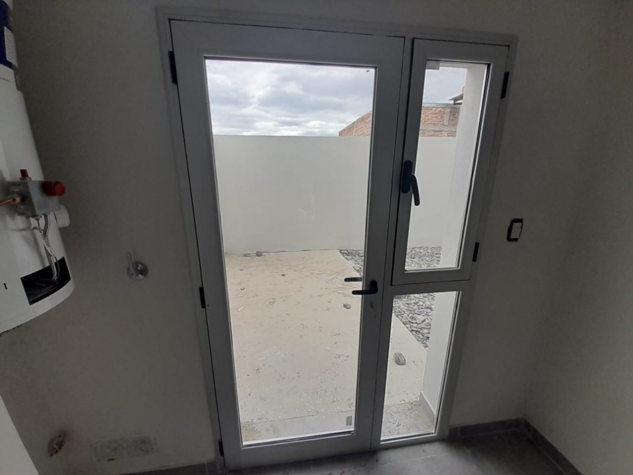 DEPARTAMENTO EN VENTA - GRAL. ROCA - RIO NEGRO