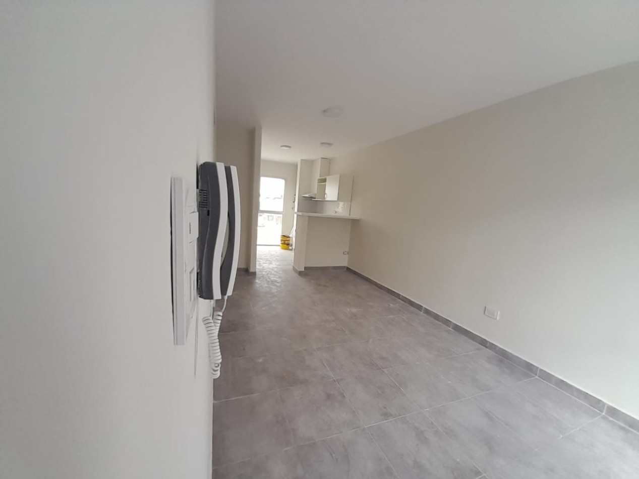 DEPARTAMENTO EN VENTA - GRAL. ROCA - RIO NEGRO