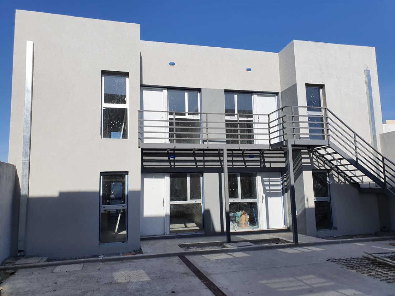 DEPARTAMENTO EN VENTA - GRAL. ROCA - RIO NEGRO
